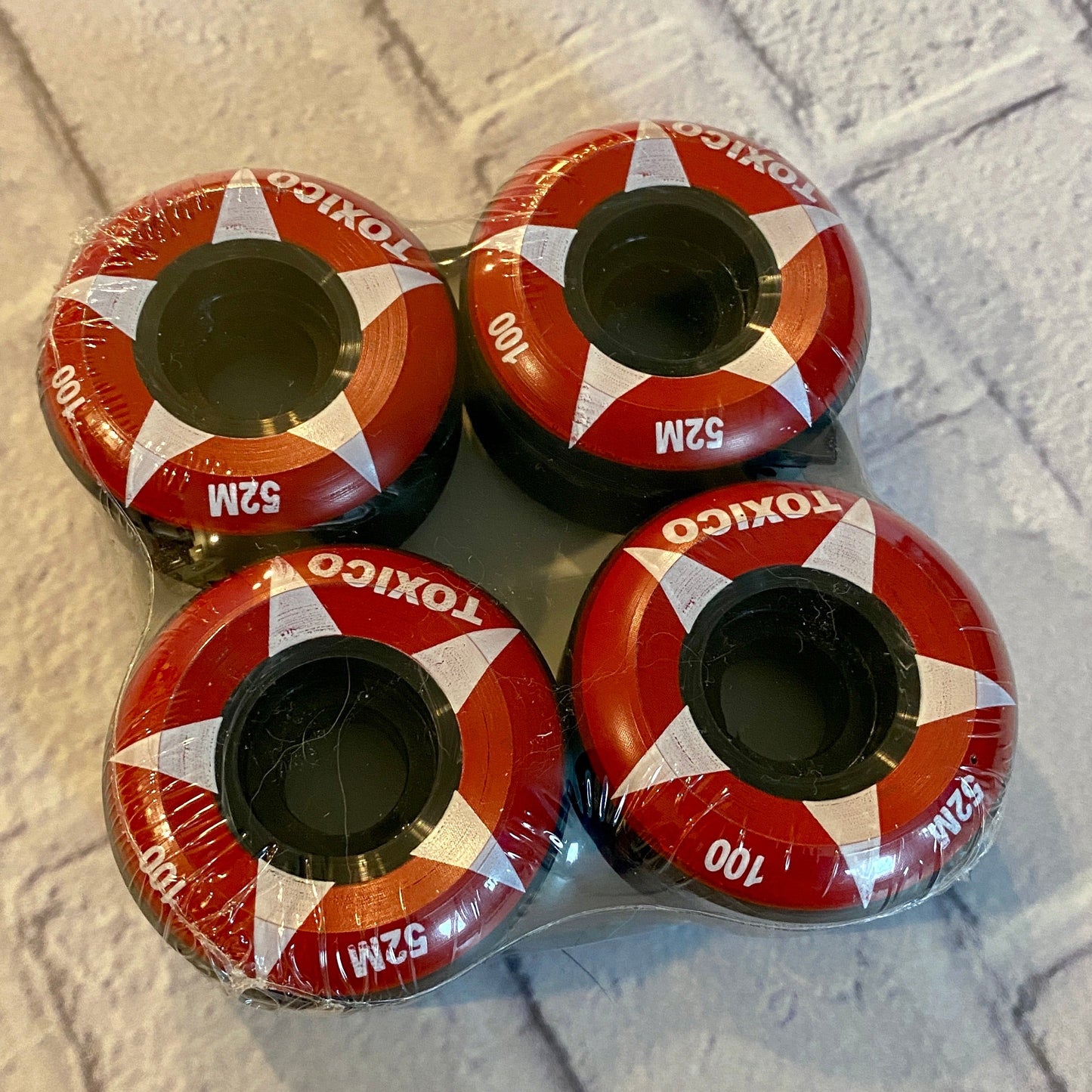 Toxico HARD SUPERTHANE Wheels 52mm/101a